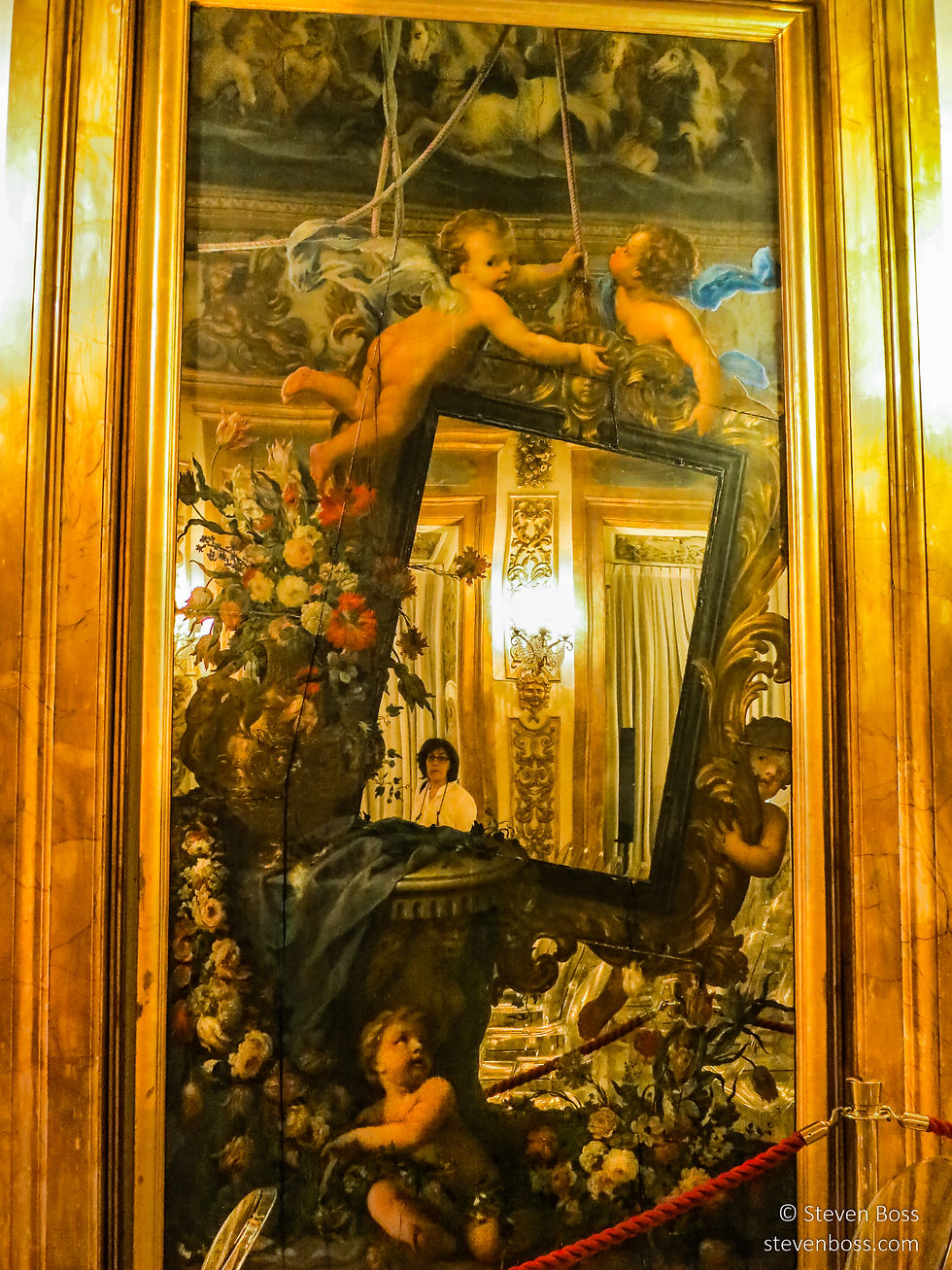 Palazzo Medici Riccardi - Gallery of Luca Giordano (Gallery of Mirrors) - painted mirror with putti, Firenze, Italy