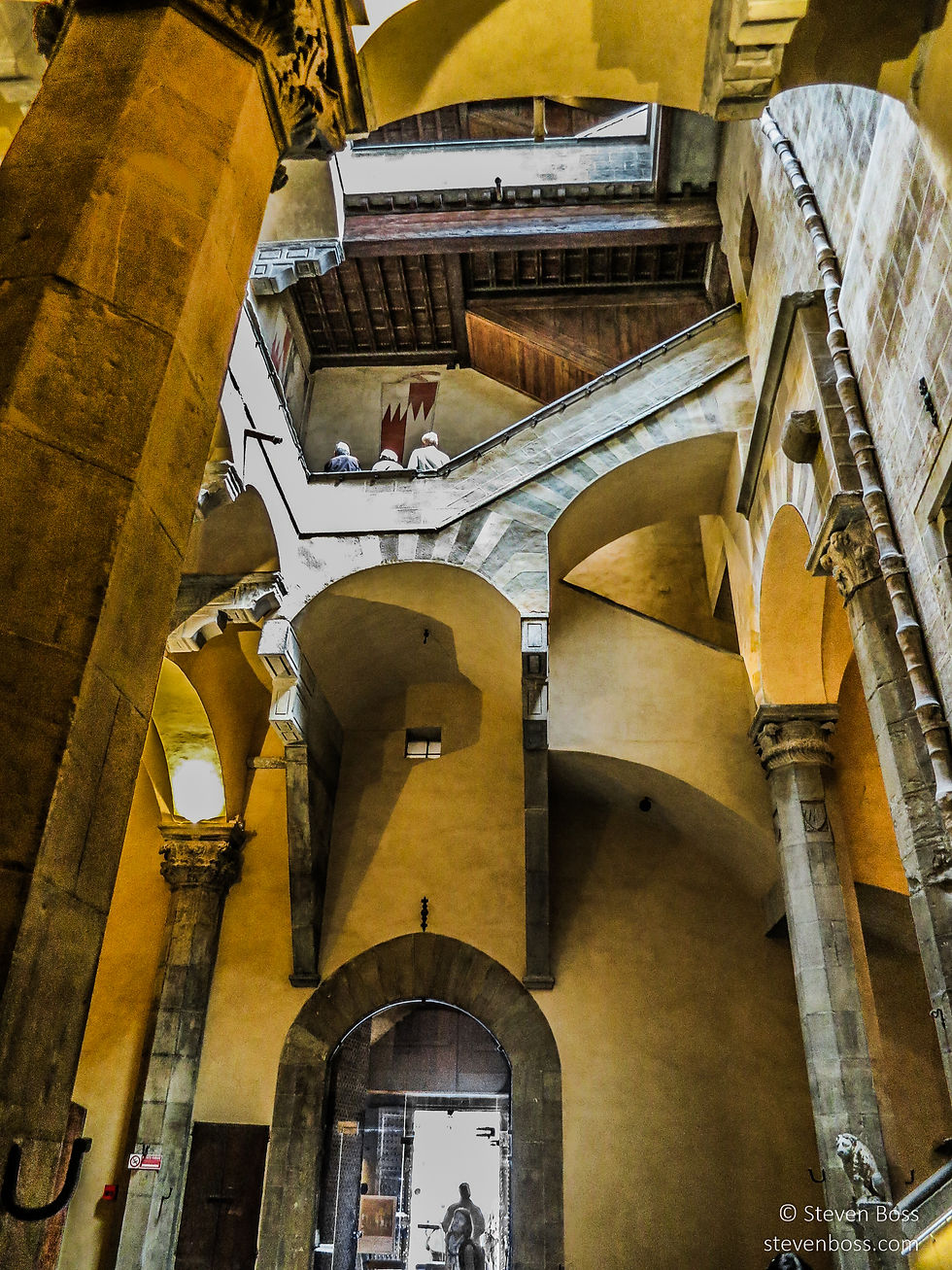 Palazzo Davanzati - an Escheresque view of the stairs #6, Firenze, Italy