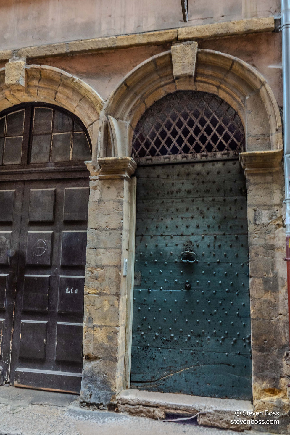 The door at Maison Thomassin, Lyon