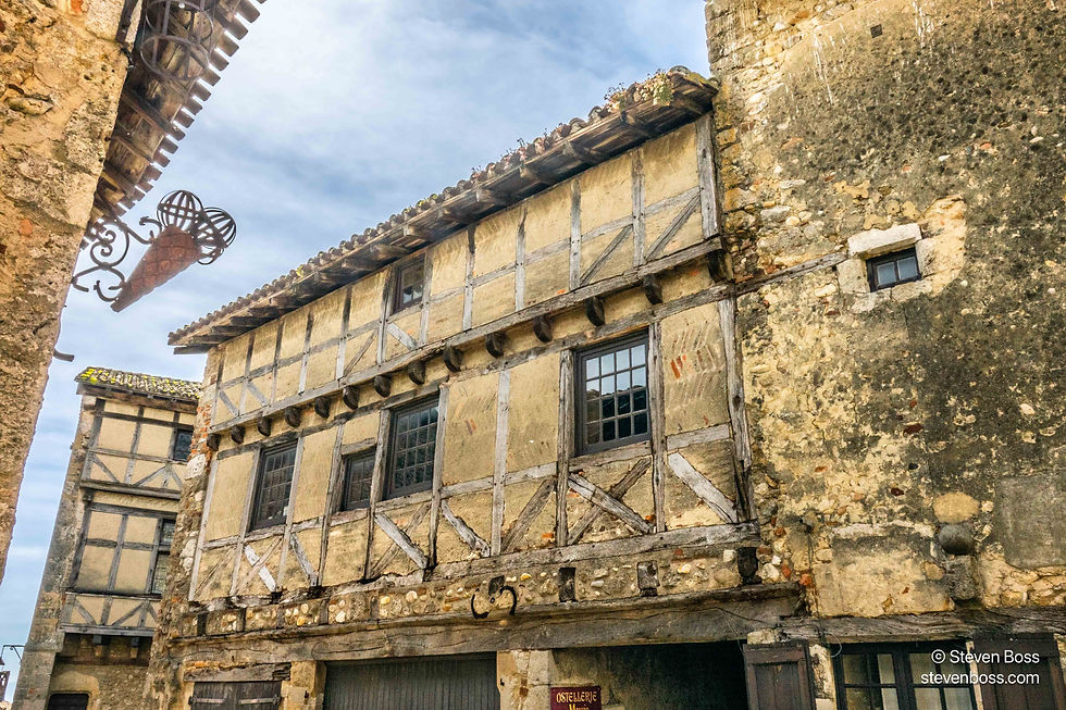 Half-timbered façade, Pérouges