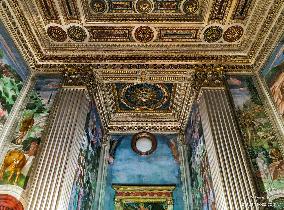 Palazzo Medici Riccardi - Cappella dei Magi #1 - looking into the sanctuary above the altarpiece, Firenze, Italy