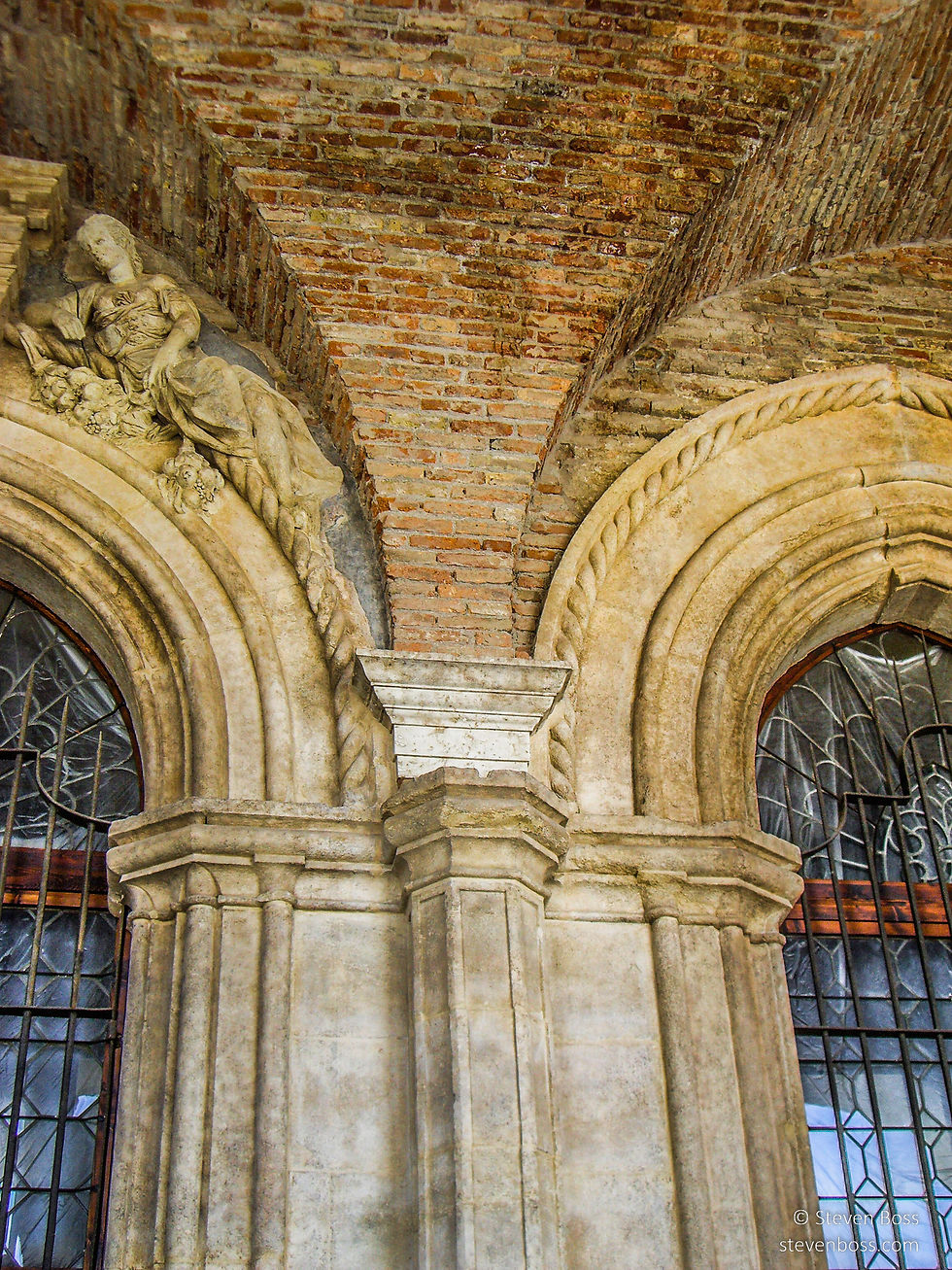 Basilica Palladiana #8 - in the upper loggia, Vicenza, Italy