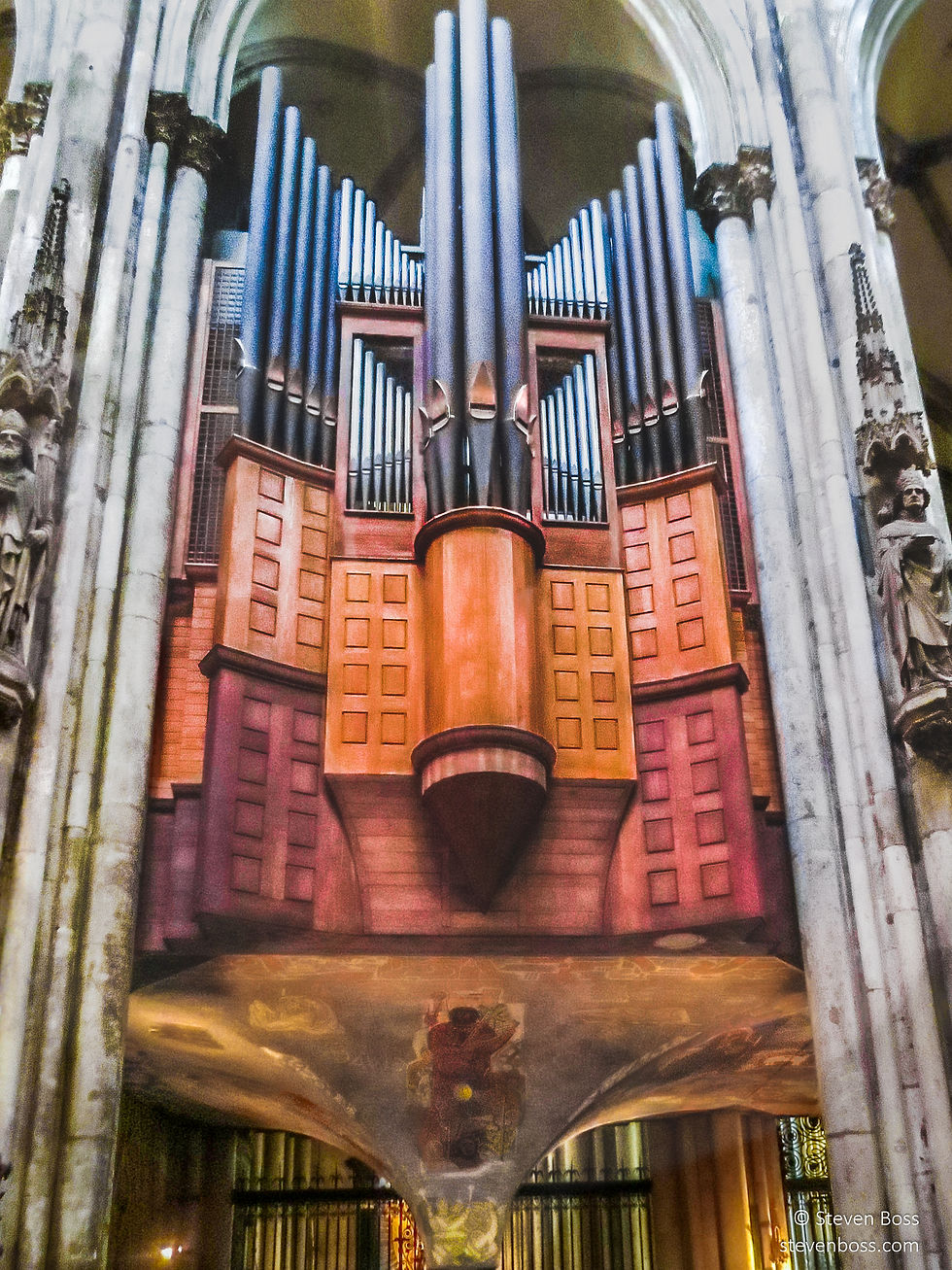 Cologne Cathedral - the transept organ, Cologne, Germany