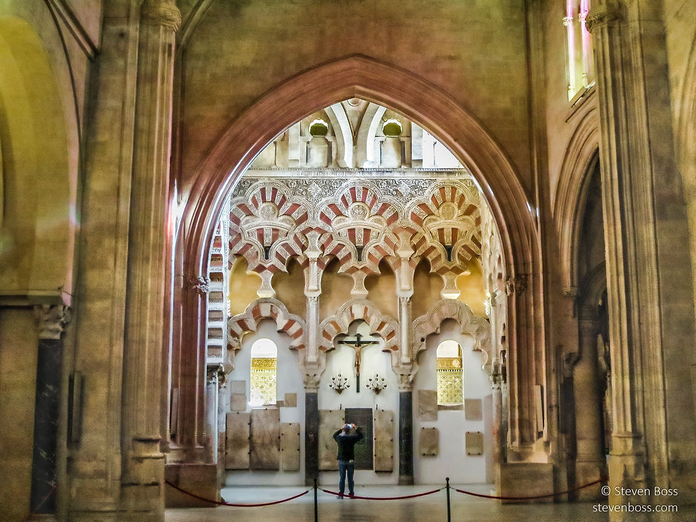 Mezquita-Catedral de Córdoba - Capilla de Villaviciosa #1 - shooting the cross, Córdoba, Spain