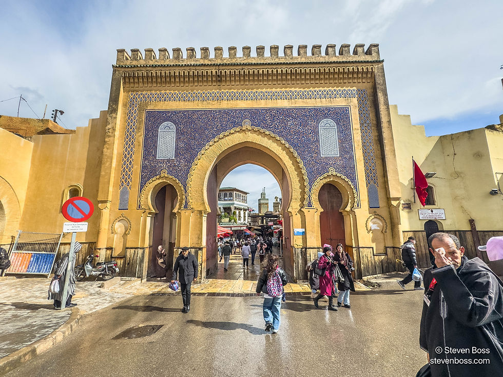 Walking through the Bab Bou Jeloud gate #1, Fes