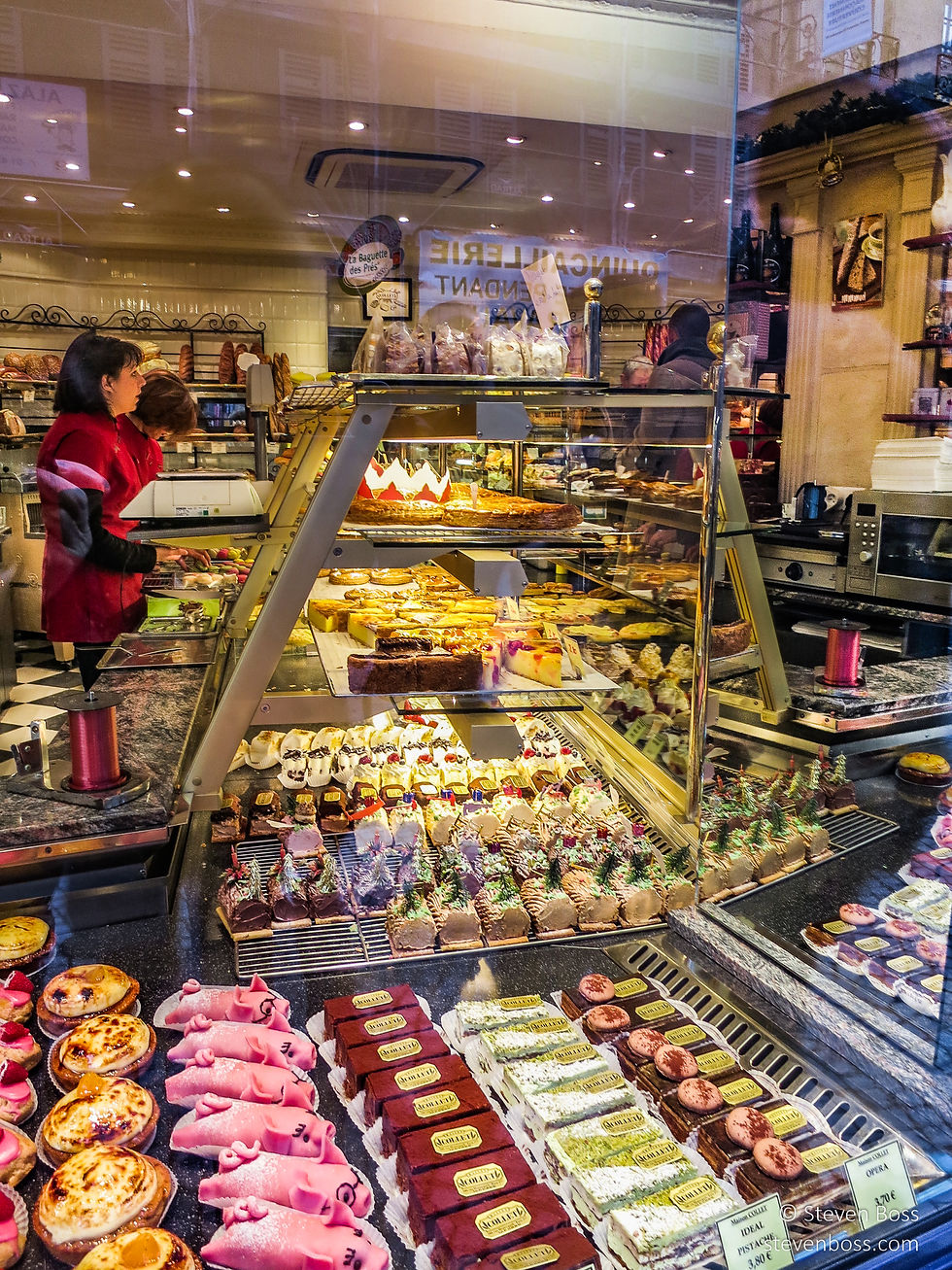 Through the window of Maison Collet - boulangerie & pâtisserie, Paris, France