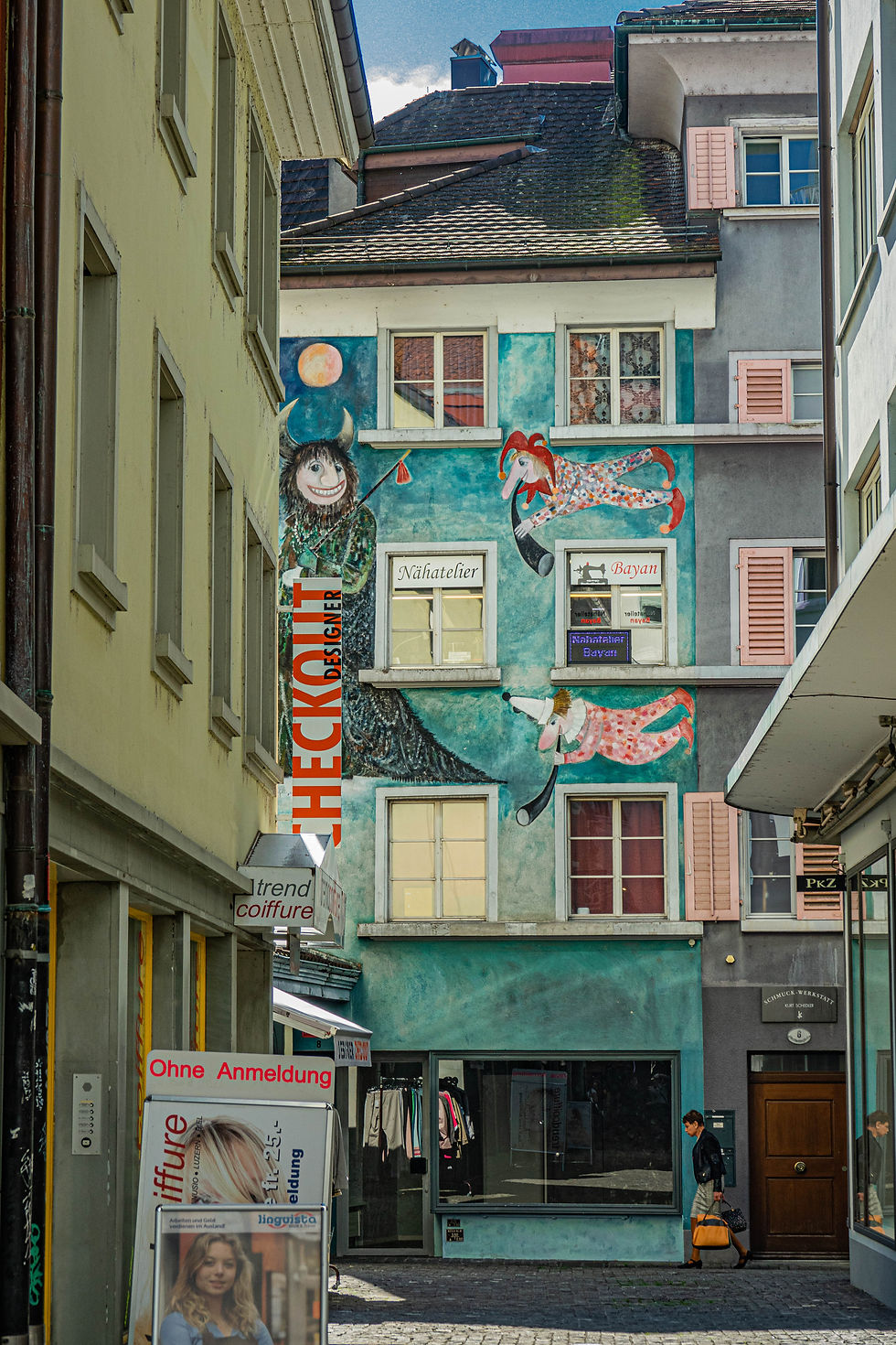 Painted façade: clowns, Lucerne, Switzerland