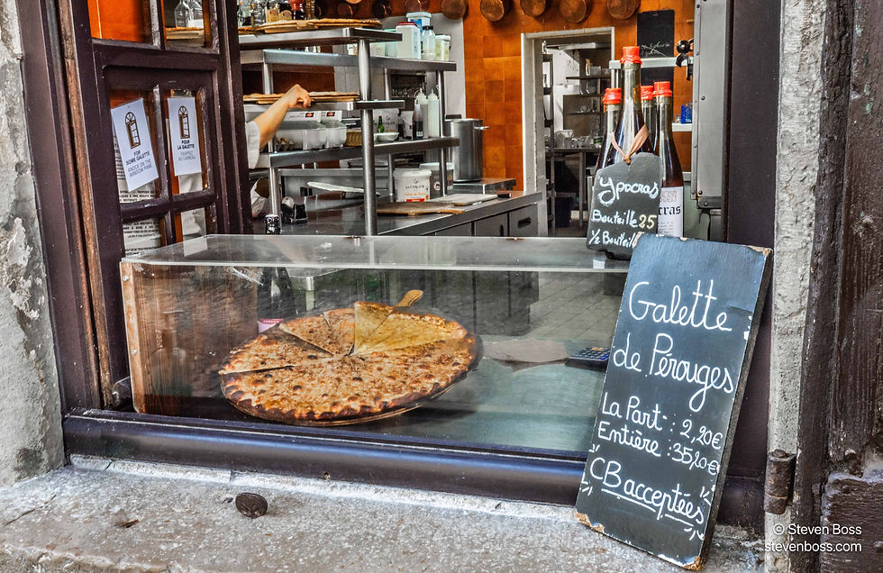 Galettes de Pérouges , Pérouges