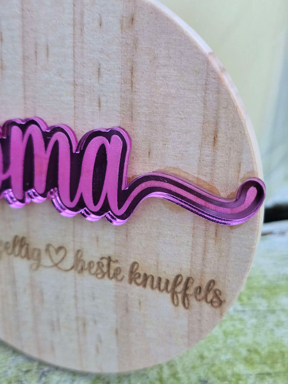 Thumbnail: Kaars met houten deksel: oma