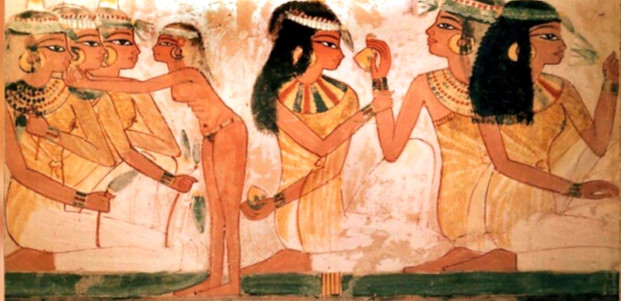 jahrtausendealte Kunst des Sugaring – schon von den Pharaonen praktiziert und über Generationen weitergegeben vereint.