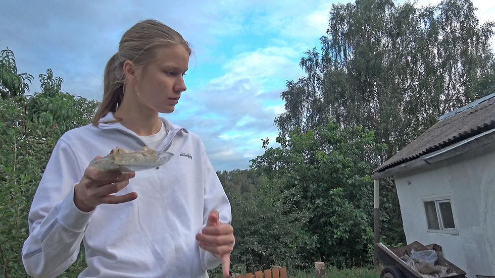 Thumbnail: Preparing barbecue at grandma's
