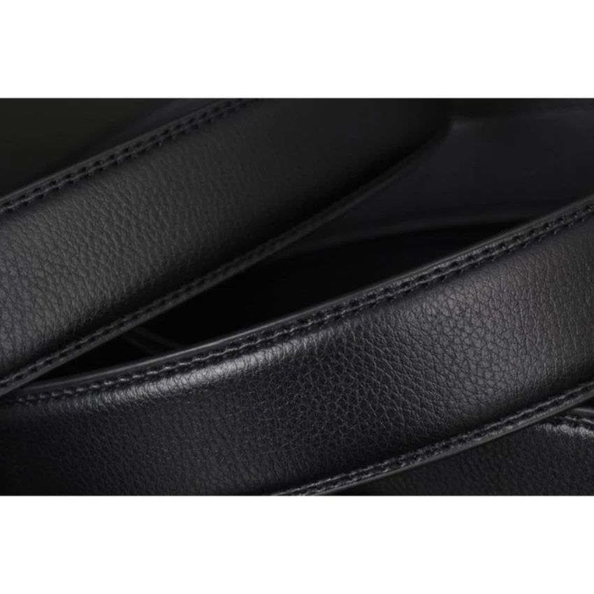 ภาพขนาดย่อ: PLAYBOY เข็มขัดหนังแท้คุณภาพดี (สีดำ)