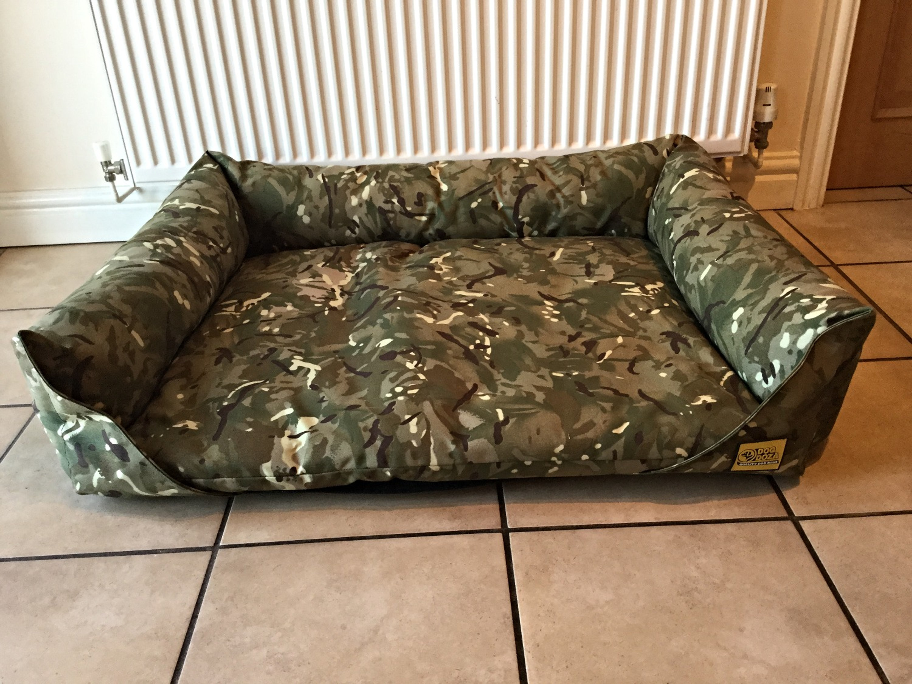 Dog Doza Waterproof Sofa Dog Bed Various Sizes Colours gbpetbedscopy