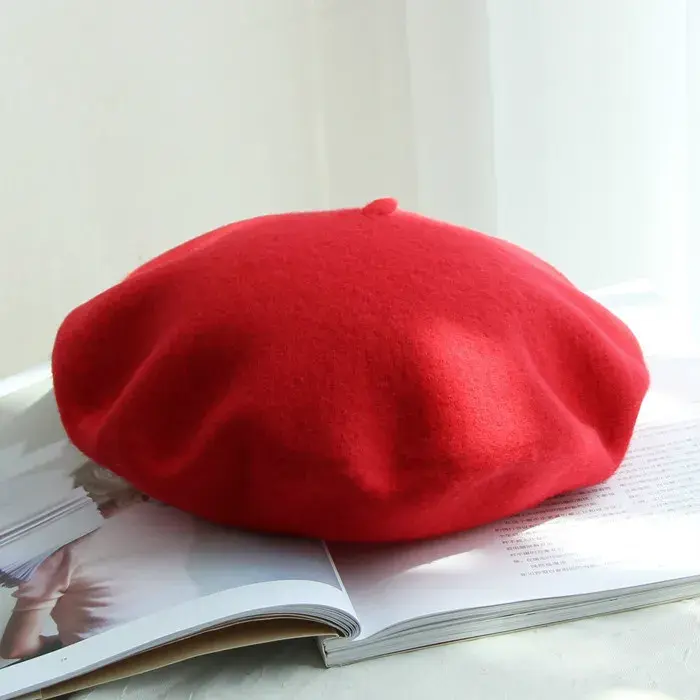 Thumbnail: Beret Women Painter