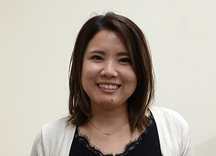 岡本由以.jpg