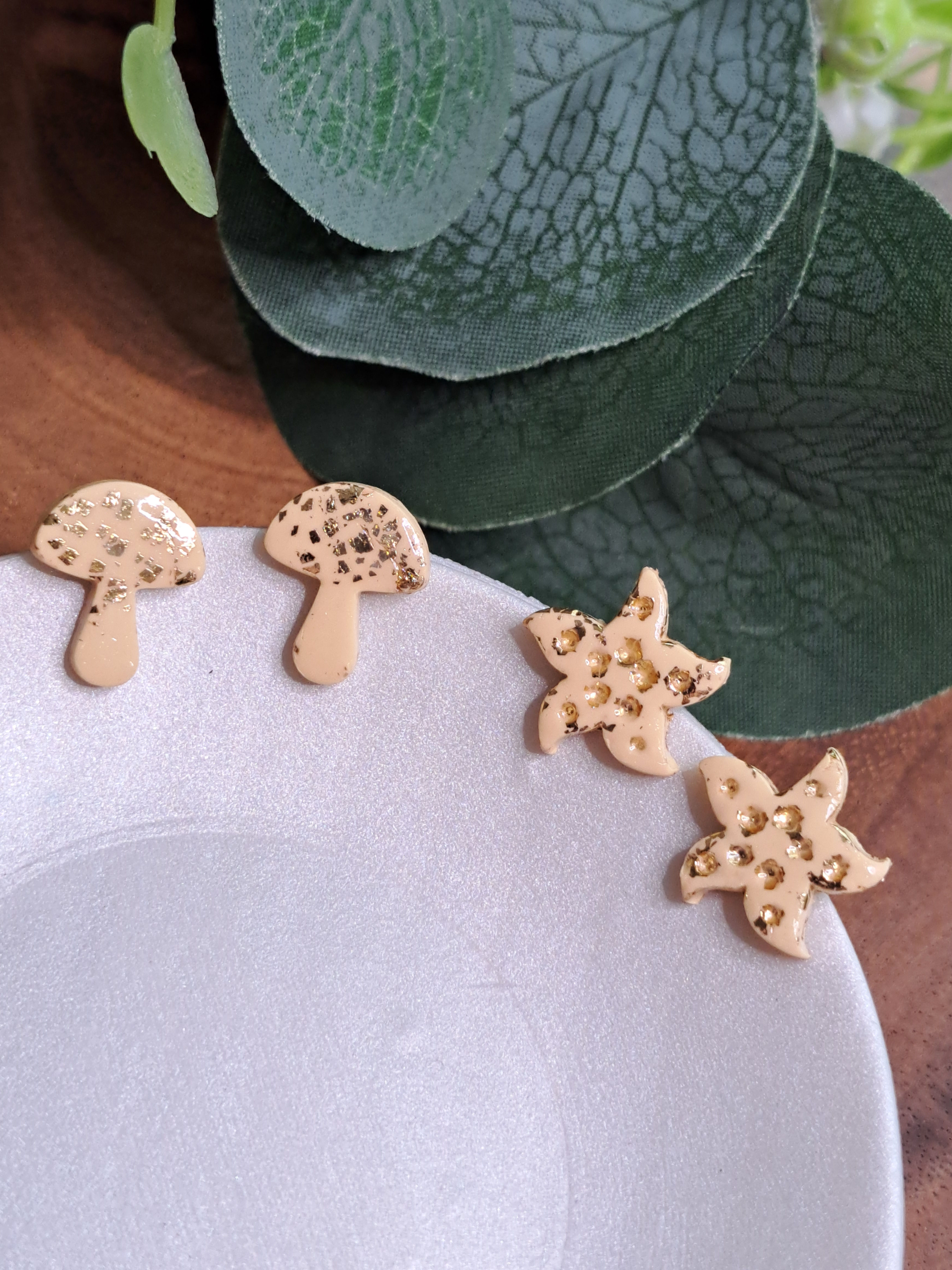 Gold-flaked Yellow Studs