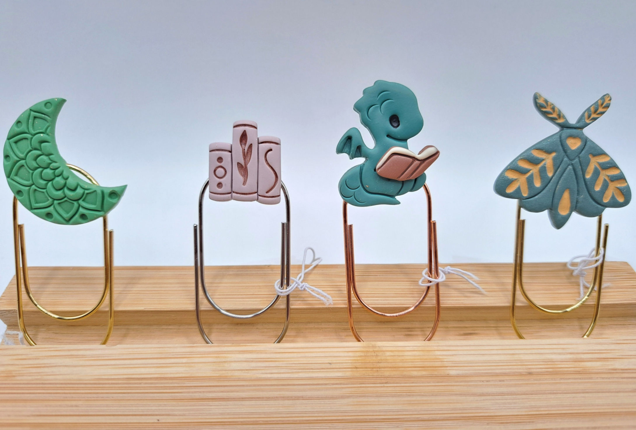 Jumbo Paperclip Bookmarks