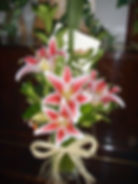 Arranjo de Lírios Rosa e Ivonimo