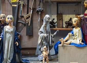 marionettes-780x470.jpg