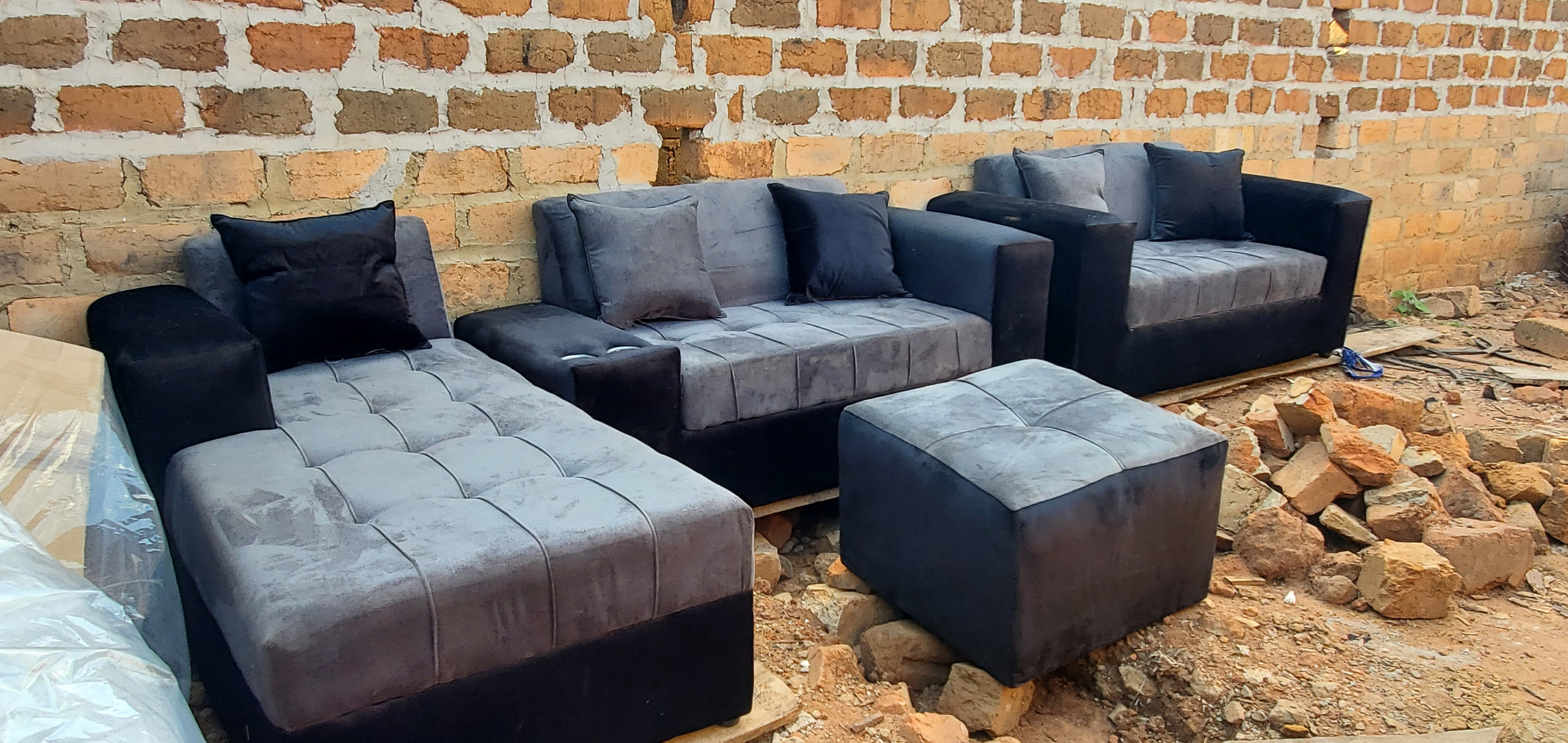 L shaped sofa 