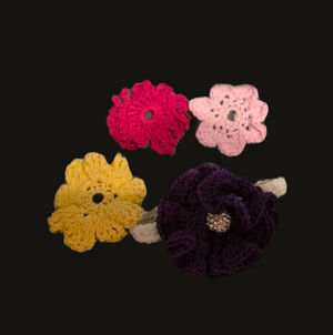 Crochet floral baby head band with interchangeable multi-color flowers