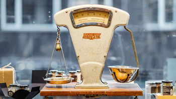 Balancing investment risk and reward