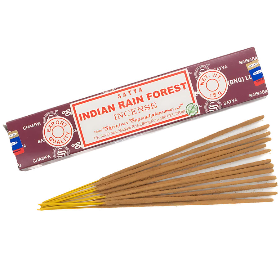 Satya Indian Rain Forest incense sticks sett fra toppvinkel, plantebaserte røkelsespinner i eske