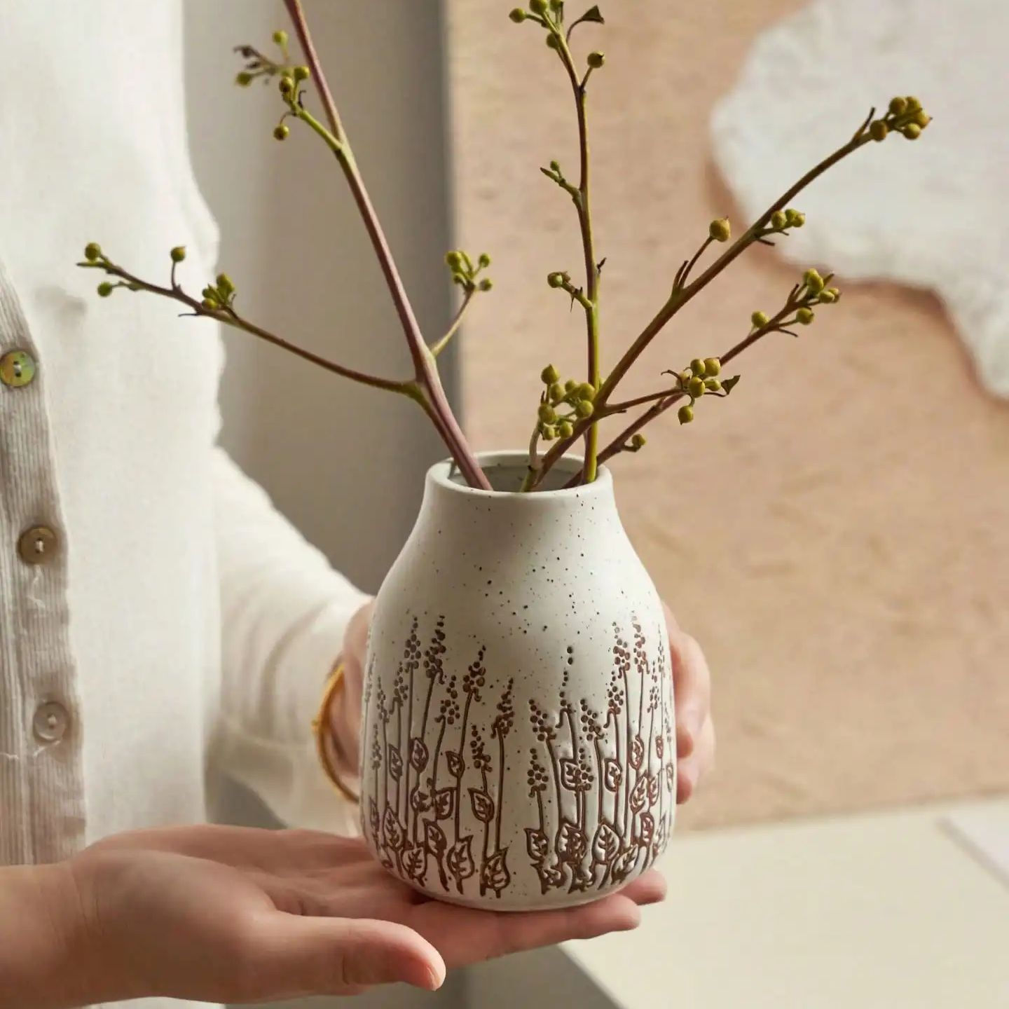 Vaso pequeno de cerâmica estilo campestre, ideal para lavanda, decoração e hidra
