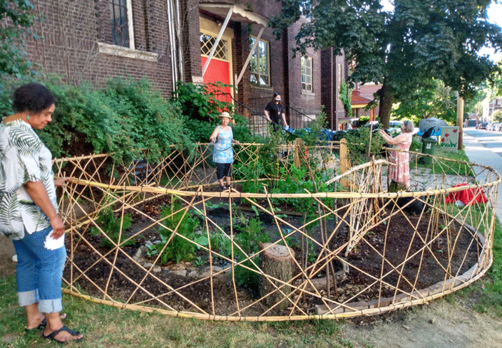 Toronto_garden.gif