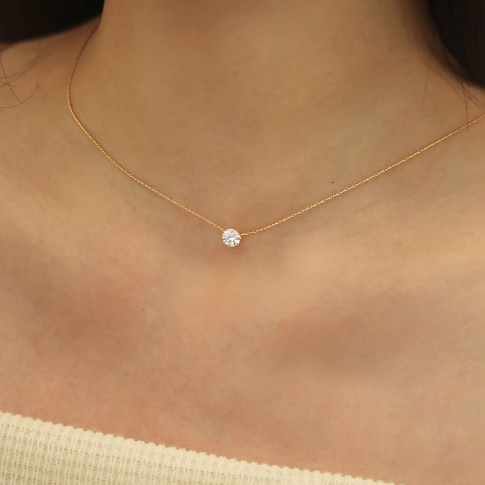 Aurelia Solitaire Necklace