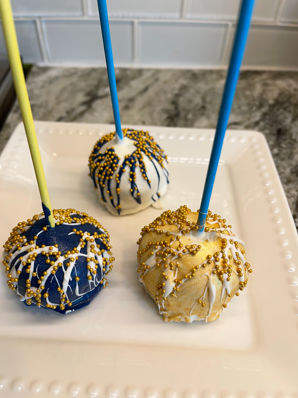 Thumbnail: Cake Pops 