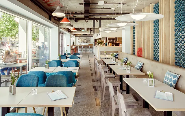 palastecke restaurant cafe im kulturpalast in dresden