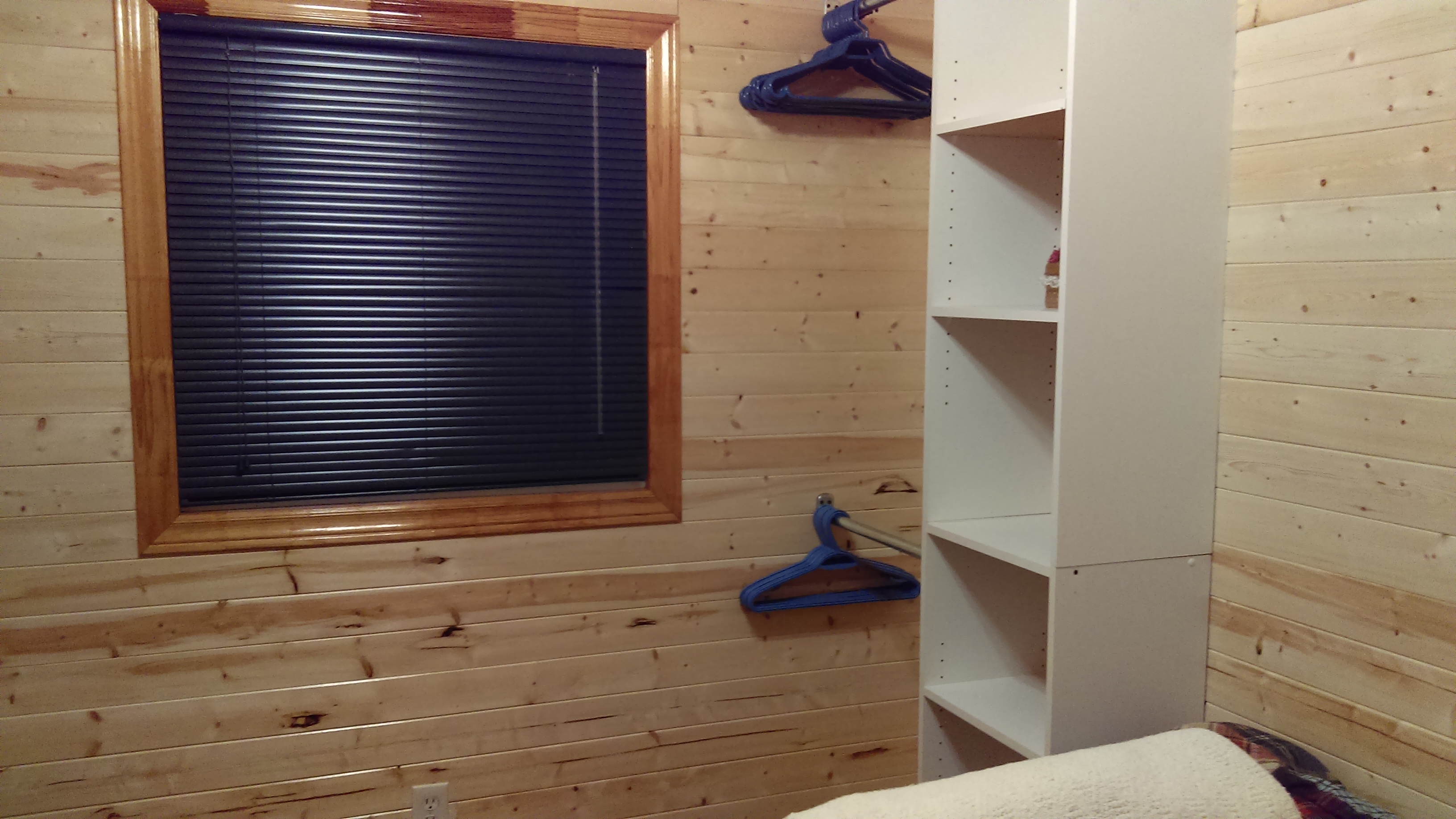 2-nd bedroom
