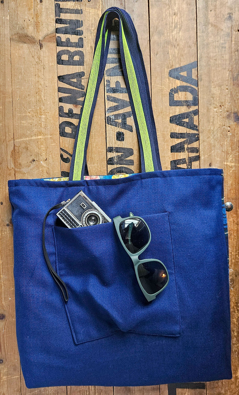 1990s floral w/ Navy & Navy tartan - patch pocket reversible tote by Urban Orchard