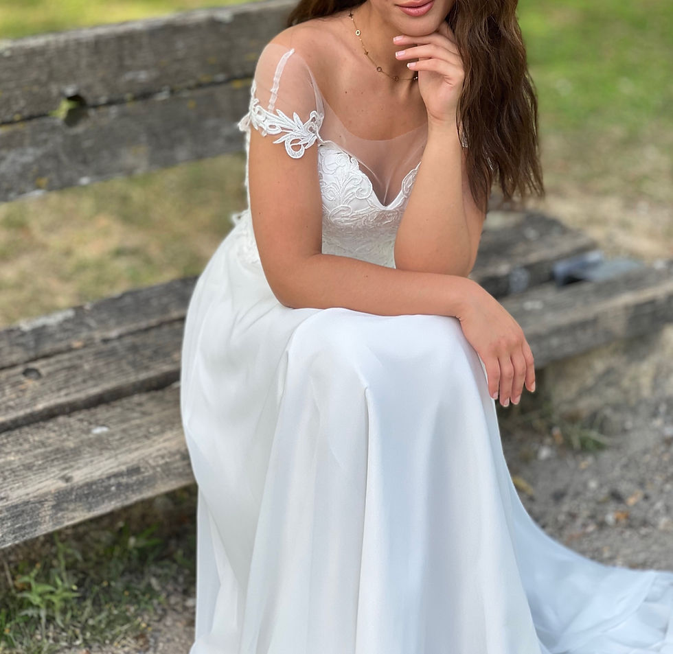 Miniature : ROBE DE MARIÉE FLUIDE