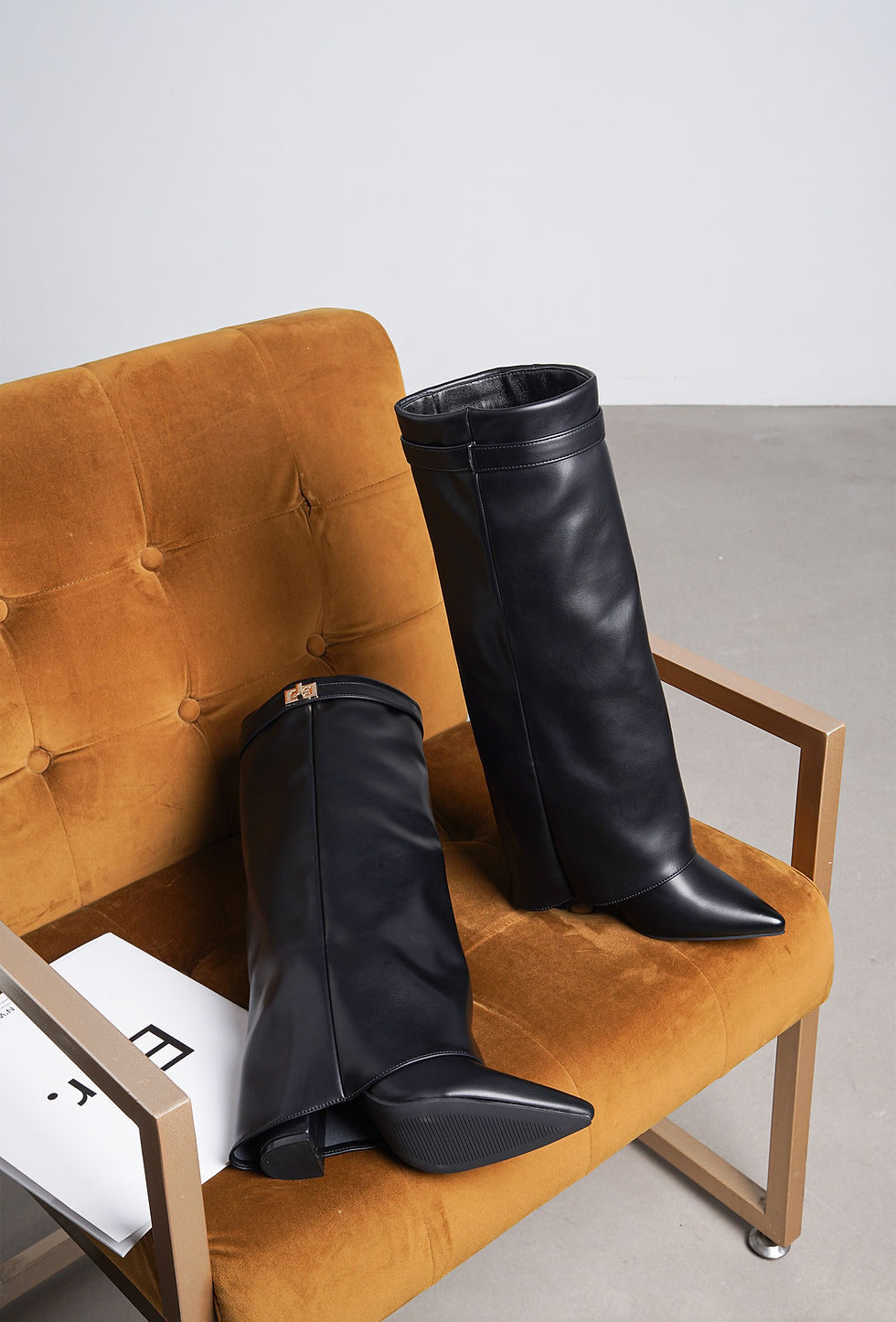 Miniature : BOTTES HAUTE A RABAT SM569