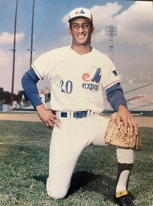 424- Adolfo Phillips (1969-1970).jpg