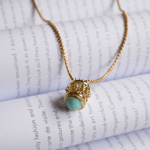 Giahou Creations romance