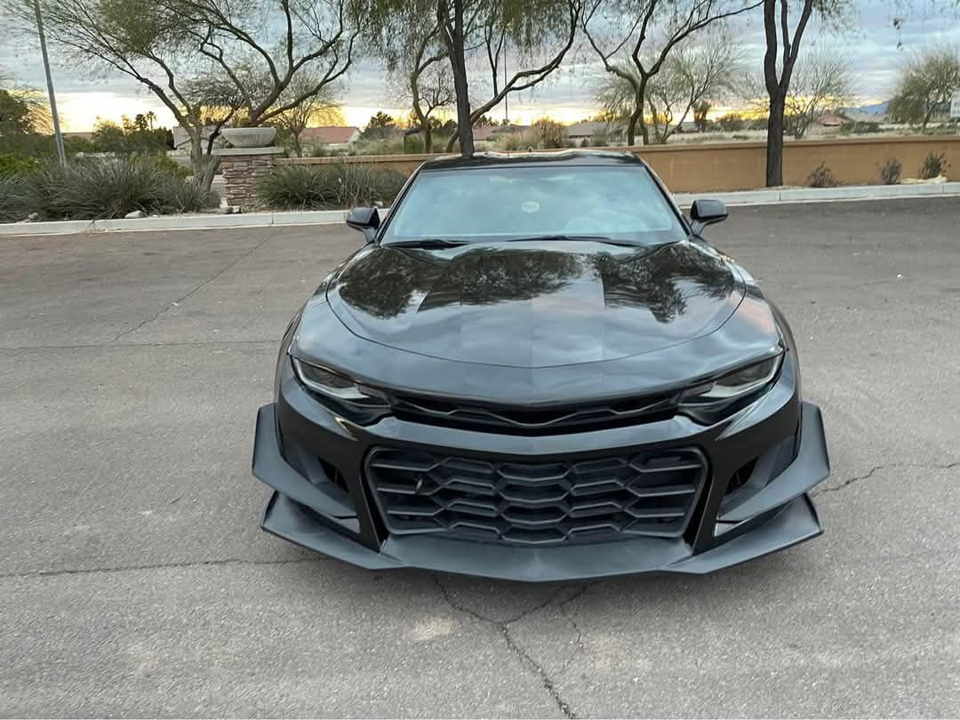 2018 Chevrolet Camaro ZL1.