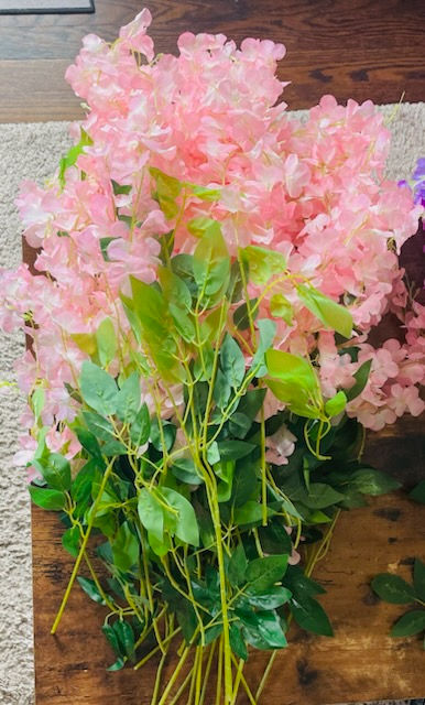 Thumbnail: Light Pink Hanging Floral