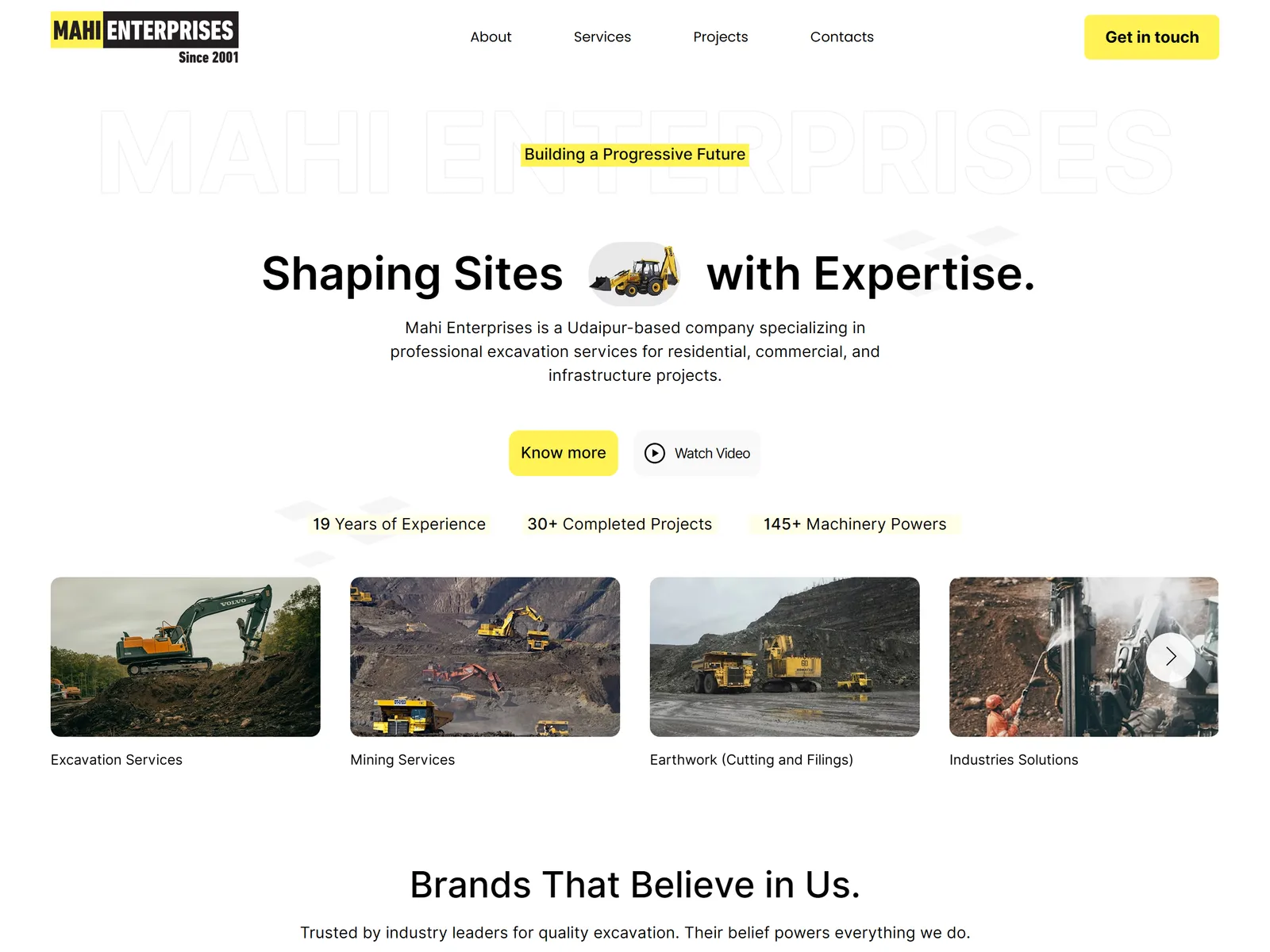 Mahi Enterprises: The homepage opens with a clear promise, the company’s track record and its four main services.