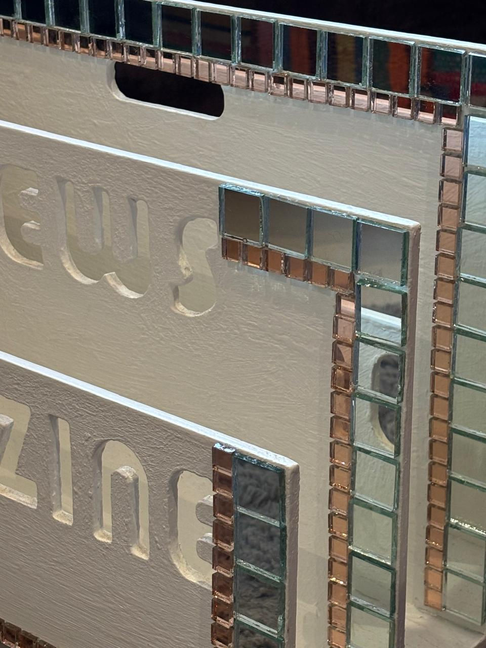 Thumbnail: Mosaic Magazine Holder