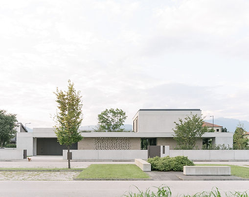 GM住宅
Didonè Comacchio Architects