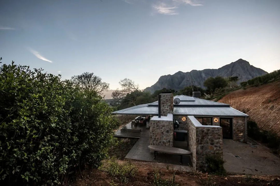 10. Kliphuis 山谷品酒体验馆(Slee & Co Architects)