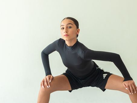 Copy of  בית ספר לריקוד בהוד השרון – סטודיו הכל מחול הוא בית לכל מי שאוהב לזוז, לרקוד ולהביע את עצמו דרך תנועה