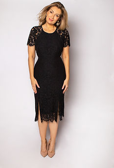 Brisbane Marriage Celebrant, Rowena Travi of Celebrant Chic Brisbane - Style me!