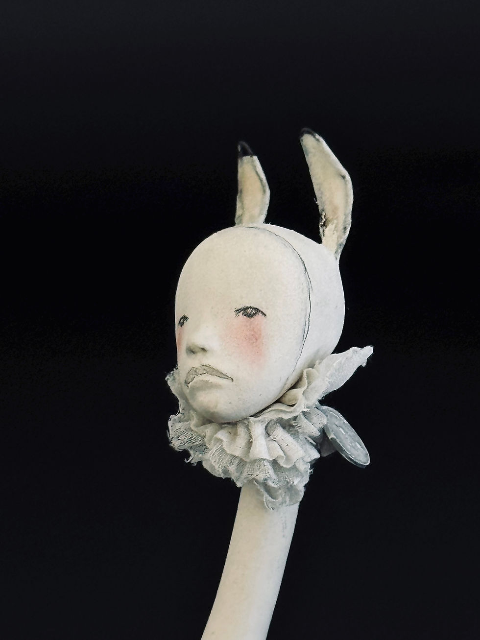 Thumbnail: Medium Bunny Statue (LittleSwimminMachine)
