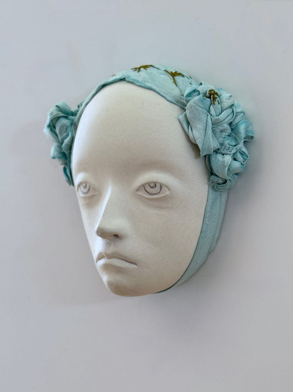 Thumbnail: Mask, Aquamarine Ribbon (LittleSwimminMachine)
