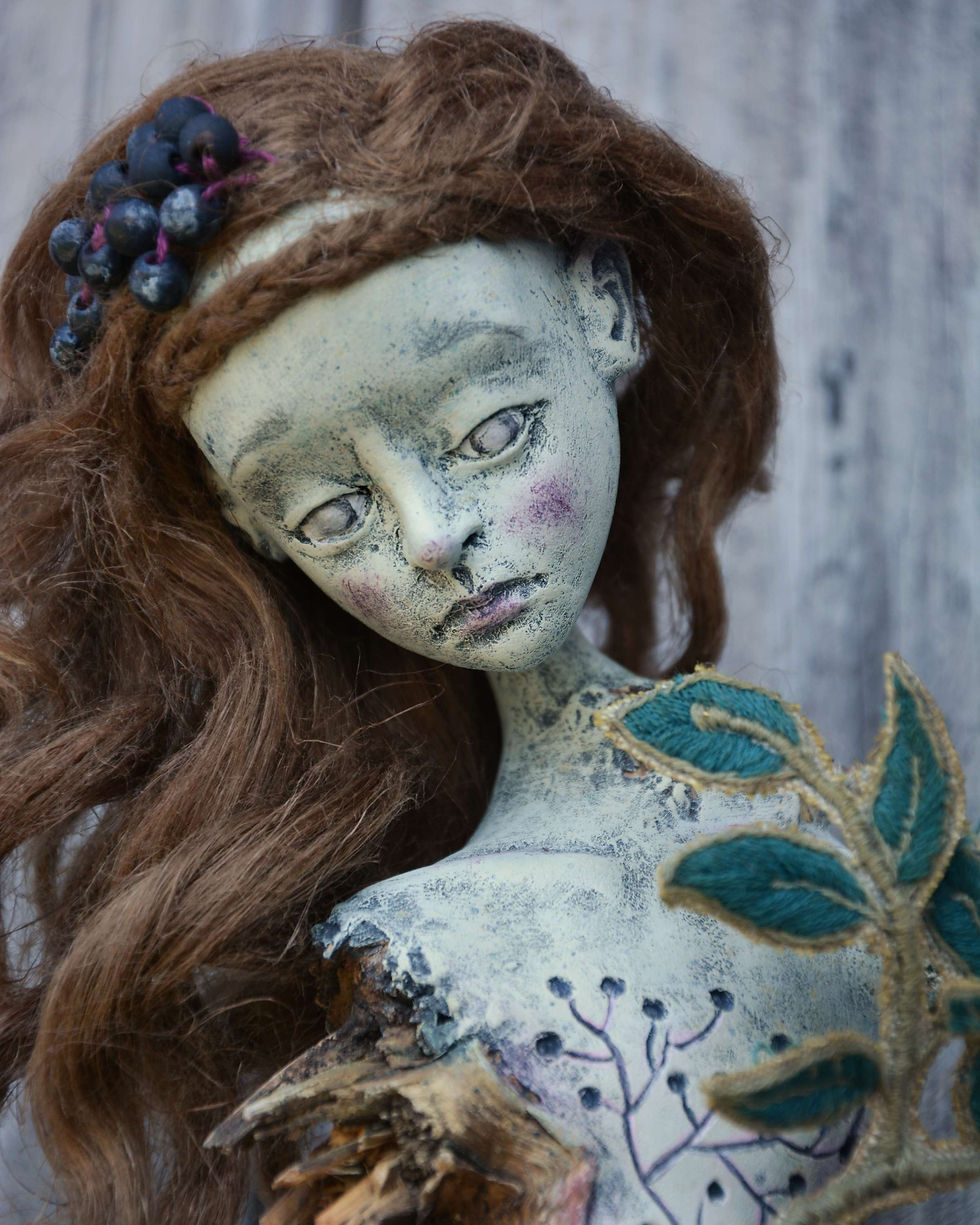 Thumbnail: Elderberry Witch (Pupillae)