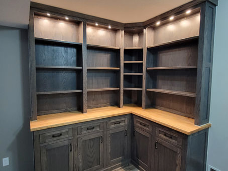 Whiskey Display Bar